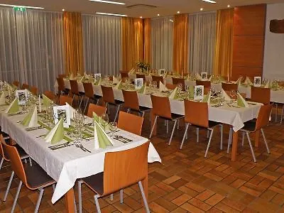 Hotel Sommerhaus Am Internats-campus 2*