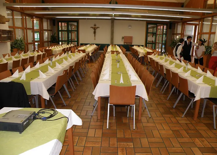 Sommerhaus Am Internats-campus 2*